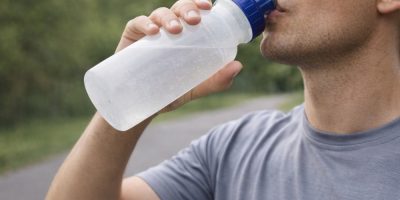 6 ideias de squeeze personalizado para utilizar como brinde