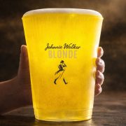 Brindes de bebida: 4 estratégias reais usadas por clientes da Fantastic Brindes