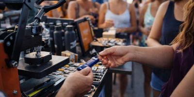 Como inovar no seu material promocional