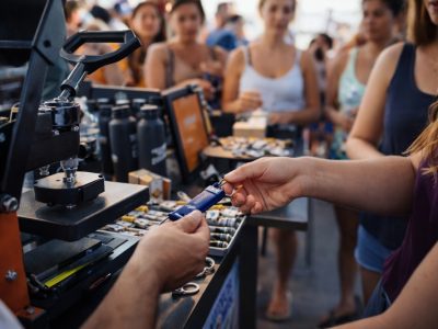 Como inovar no seu material promocional